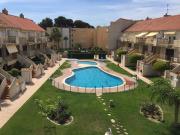 Apartamento dúplex con terraza y parking