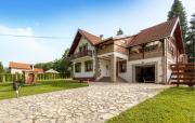 Awesome Home In Novo Zvecevo With Sauna