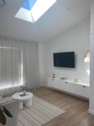 The Minnie on Prince- Central & stylish