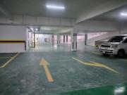 Luxurystudio with study, a pool andgym