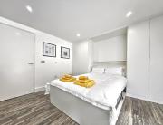 City Waterside, Old Street, Angel, Entire Private Apartment