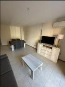 Departamento -Oro- Frente al Parque Sarmiento, By Apartcba