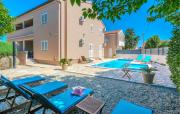 Villa Family Oasis Nin Villa Family Oasis Nin