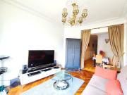 Paris 15 Urban Apartment with Local Life and Easy Metro Access
