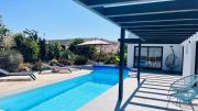 Casa Carica with heated pool in Lajares