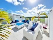 Luxury Gateaway Penthouse in front of Hard Rock