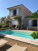 Villa de charme avec piscine à proximité des plages