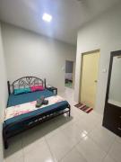 Top Kampong Alor Gajah