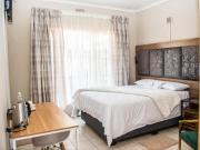 Kololo at 399 Guesthouse & Conference