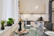 Light design apartment close to City park&Bath