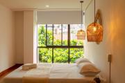 Elegante habitación baño compartido en Poblado-B11