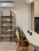 2BR Vinhomes Apartment Swimming pool & villa view