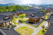 Hanok Stay Namwonyechon by Kensington