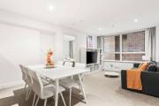 Spectacular 1 Bed Apartment in Sydney CBD with Gym