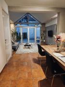 Die Scone Guestroom - Private House Experience in Central Bruges