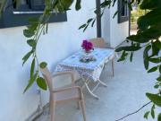 Mordoğan Merkezde,Denize Yakın,Bahçeli Villa