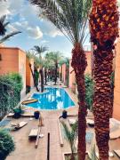 Très Beau Riad à Marrakech avec piscines