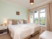 Top Kingswear