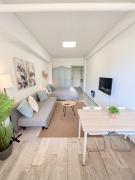 Cozy Studio with Pool Acuario