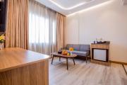 Top Phnom Penh