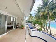 Ocean View Apartment - Absolute Beachfront with Kitchen, Netflix and Fast WiFi