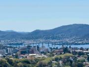 Beautiful Sunny Home with Stunning Hobart Views