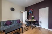 Central Cardiff One-Bedroom Apartments with Fast WiFi, Parking & Self Check-In