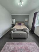 Beautiful rooms in PRIME location!