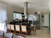 A casa na praia dos seus sonhos!!!