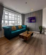 Chesterfield Apartment, City Central