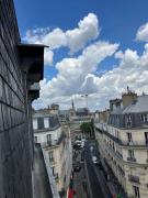 Central Paris Charming Flat