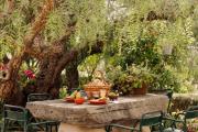 O Val farmhouse