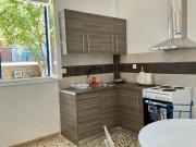 Top Stoupa Top Stoupa