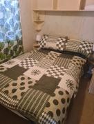 Cozy Cardiff Cabin Retreat sleeps 6 by Aimee