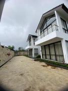 Mountain View Villa Serang