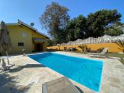 Recanto das Maritacas com vista para Pedra Grande e piscina
