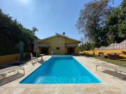 Recanto das Maritacas com vista para Pedra Grande e piscina