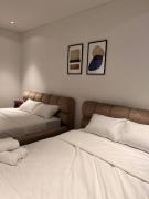 Metropole The Crest 3BR D2 city view 5 quality