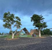 ทุ่งนา แคมป์