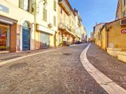 BEST location in Cannes! Just renovated!