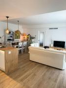 Increíble piso a pocos metros del mar con piscina