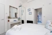 Dockyard Dreams - Close To Gunwharf! Dockyard Dreams - Close To Gunwharf!