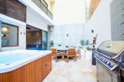 Casa Simpatica | Private Jacuzzi, BBQ and Workspace
