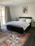 Cozy City Apartment in Rainham