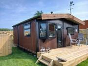 The Zen Den "With Lazy Spa"