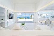 Ocean Bliss Beautiful Villa with Pool and Sea Views