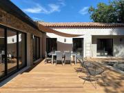 Villa moderne avec piscine à 10min Cannes