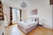 Joli 90m2 - 2 ch proche Champs-Elysees, climatise