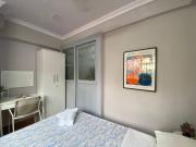 Newton 103 Bright 1Bhk in Bandra near Lilavati