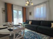 E&E Garden Breeze Apartment